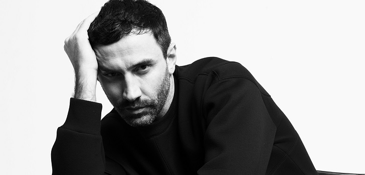 Riccardo Tisci abandona Givenchy tras 12 años en la compañía Riccardo Tisci abandona Givenchy tras 12 años en la compañía